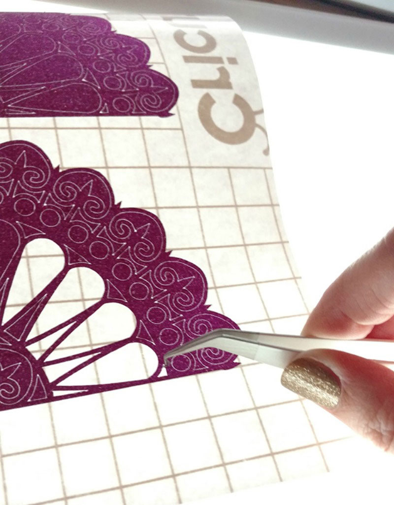 1: Weeding Glitter Vinyl and Glitter Iron-on Uses for the Cricut BrightPad