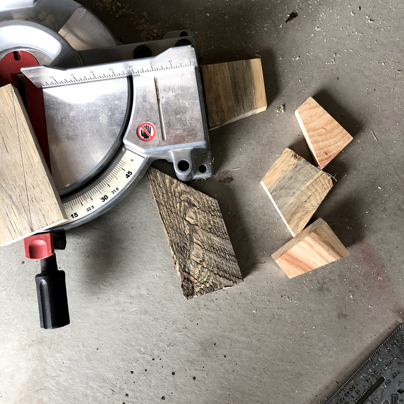 3 Custom DIY Wood Projects for the Holidays 3 DIY Wood Projects for the Holidays