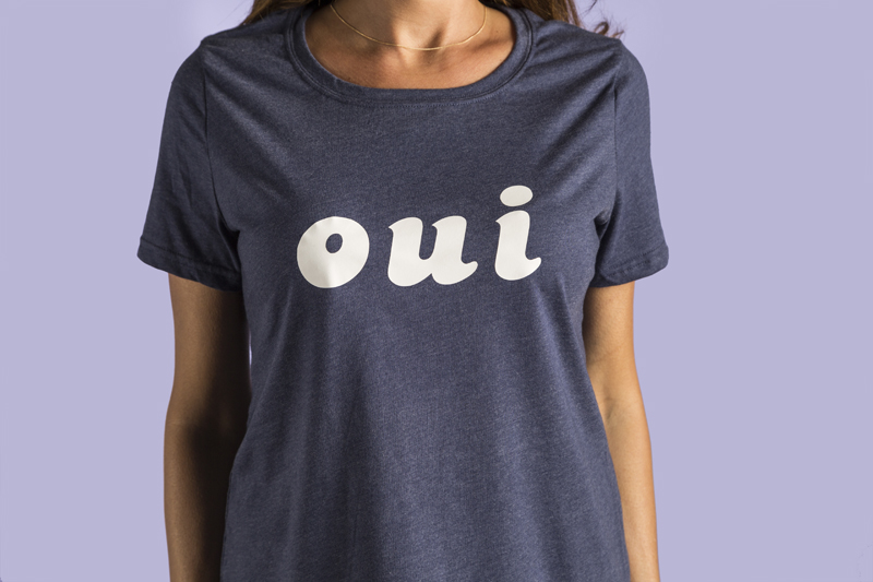 For the woman who dreams of living in Paris. Cricut DIY T-Shirts We Love for Holiday Gifts