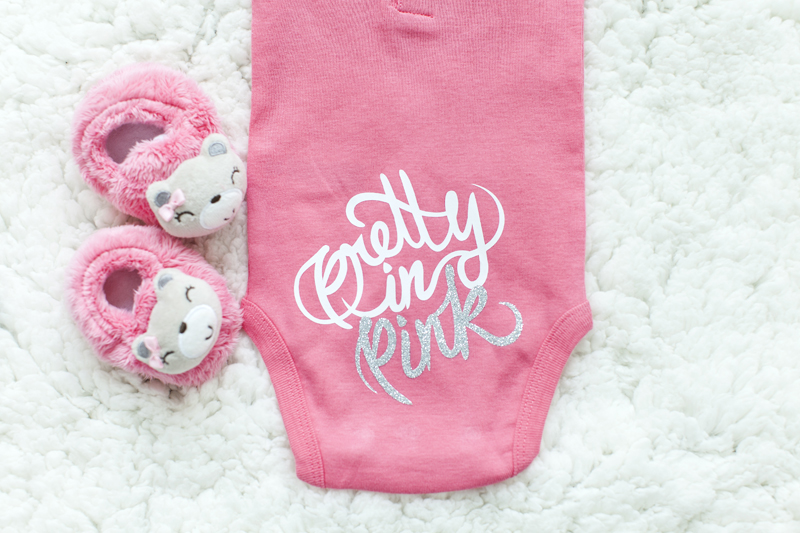 10 Cricut DIY T-Shirts We Love for Holiday Gifts Cricut DIY T-Shirts We Love for Holiday Gifts