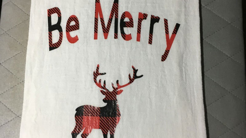 Cricut Community Favorites: Kitchen Towels Cricut Community Favorites: Kitchen Towels