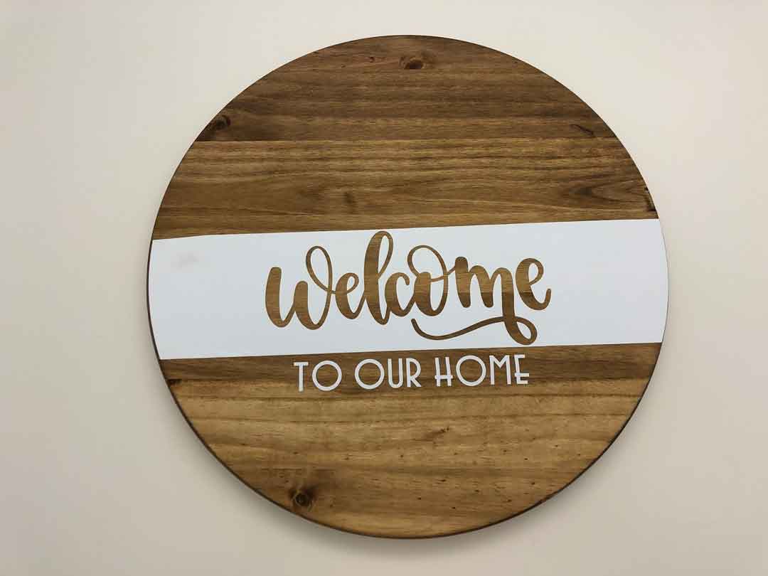 How to Make a Wood Sign with Vinyl and Cricut Joy - Creative Ramblings