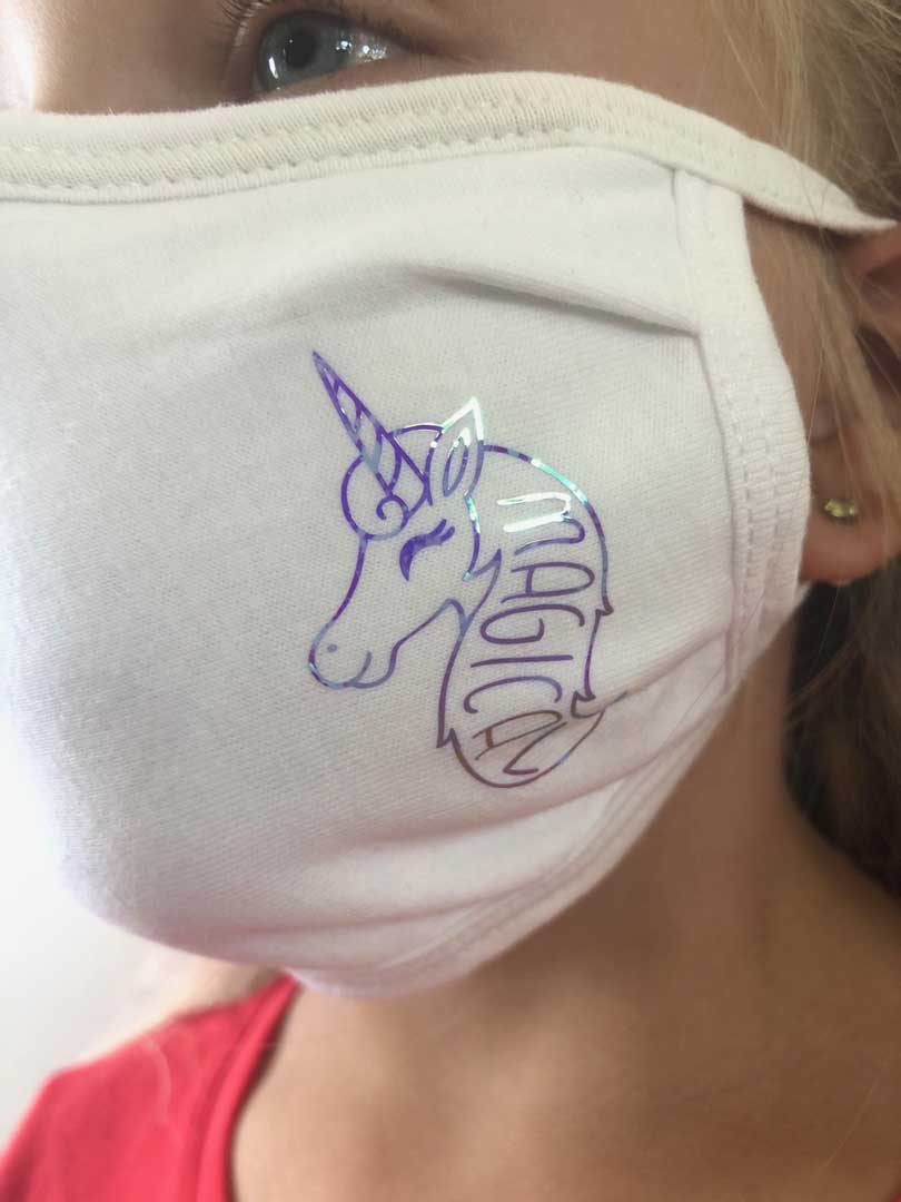 Unicorn Smart Iron-on design for a child's face mask