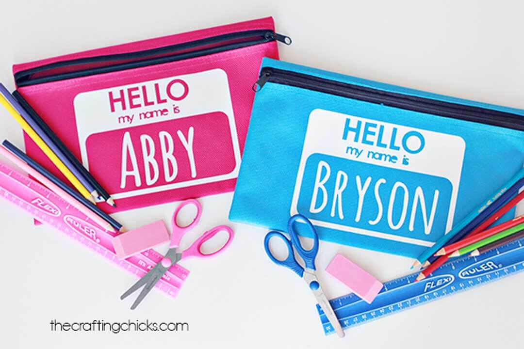 Personalized pencil pouches using a Cricut machine