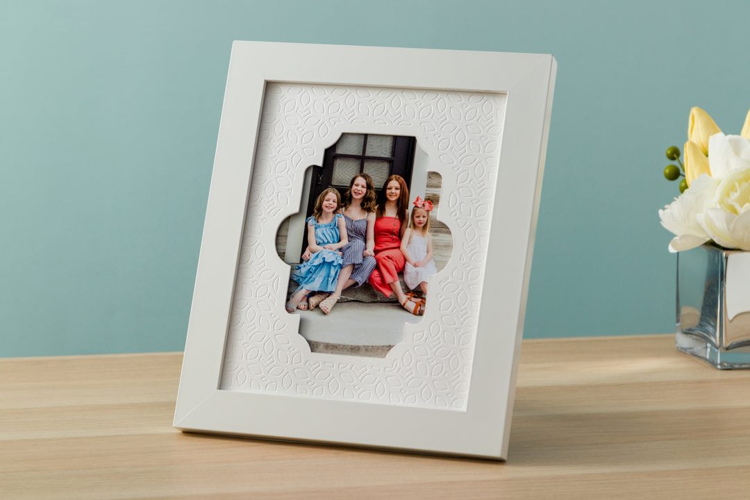 Cricut projects, debossed mat board picture frame