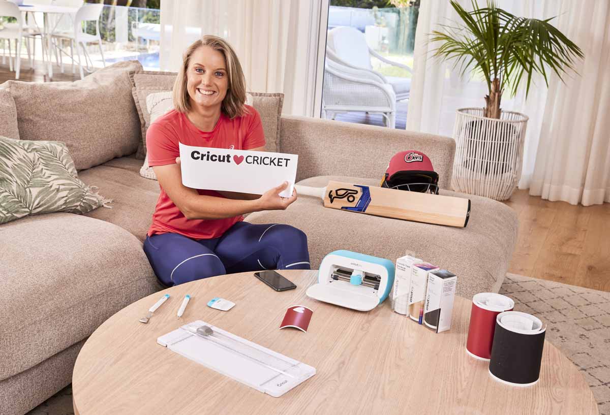 Alyssa Healy using Cricut Joy for personalizing cricket goodies