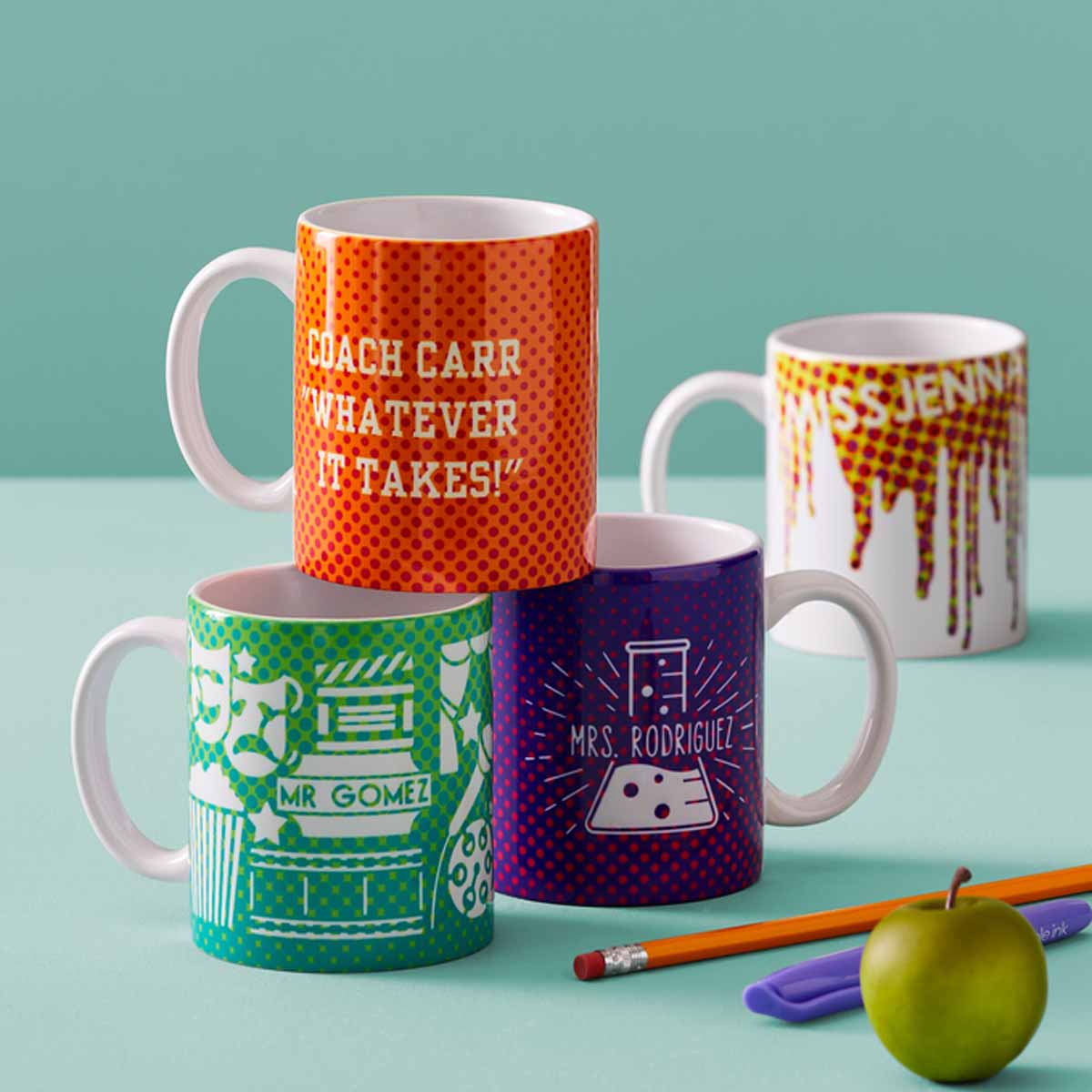 DIY mugs for teachers with Cricut