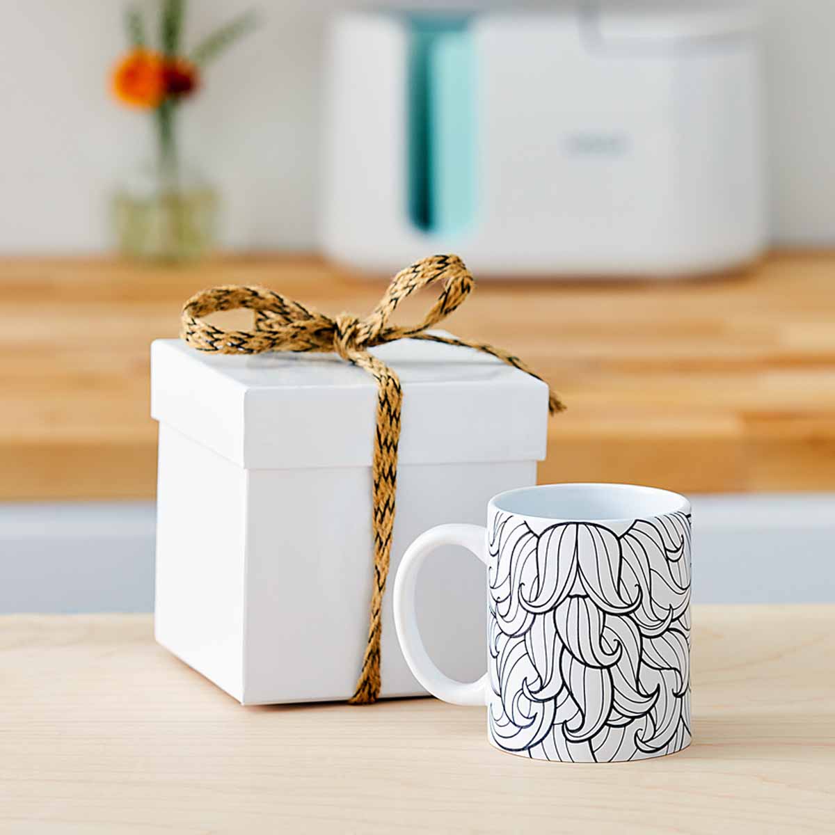 DIY mustache mug with gift box