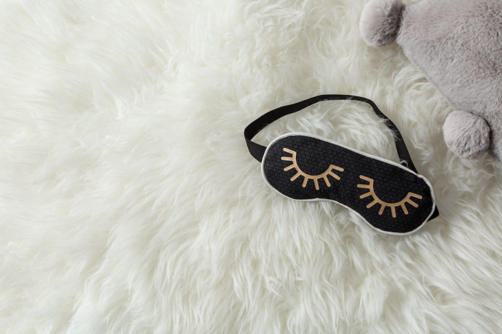Sleep mask with eyelashes