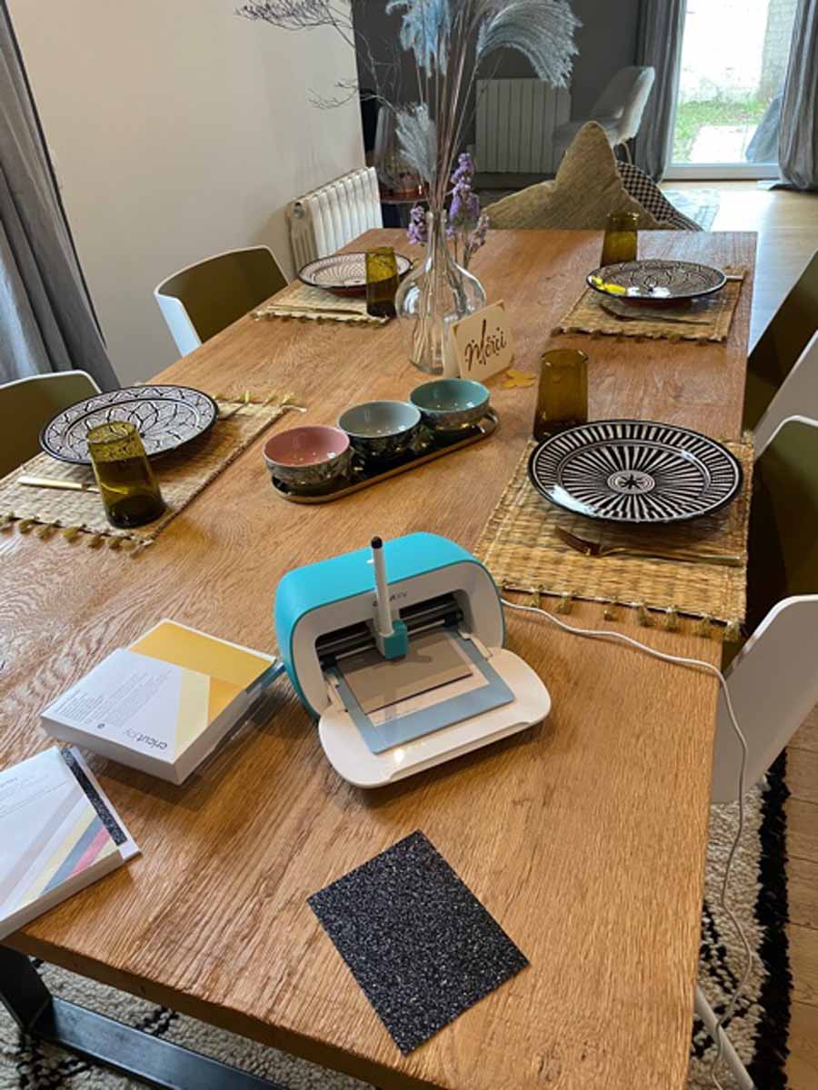 Amel Elwardi and her Cricut Joy dining room table setup