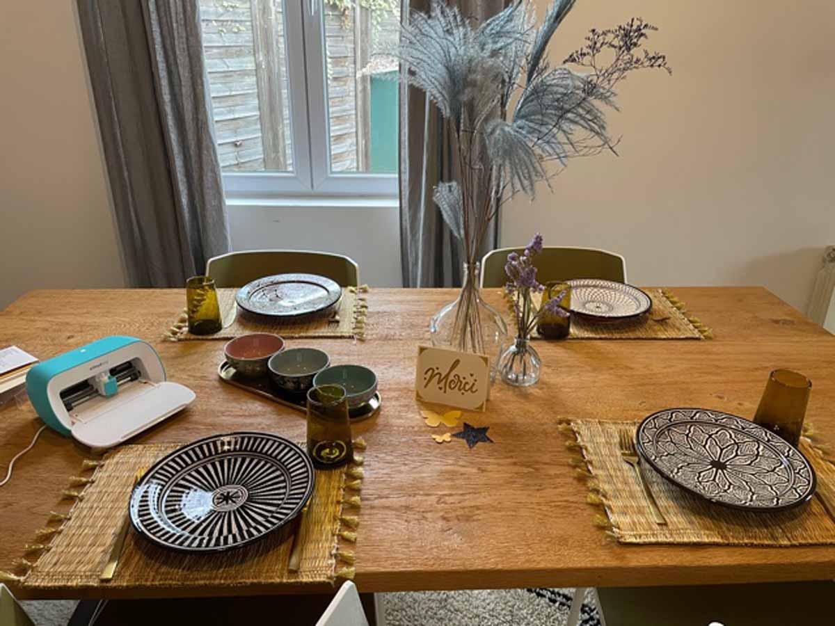 Amel Elwardi and her Cricut Joy dining room table setup