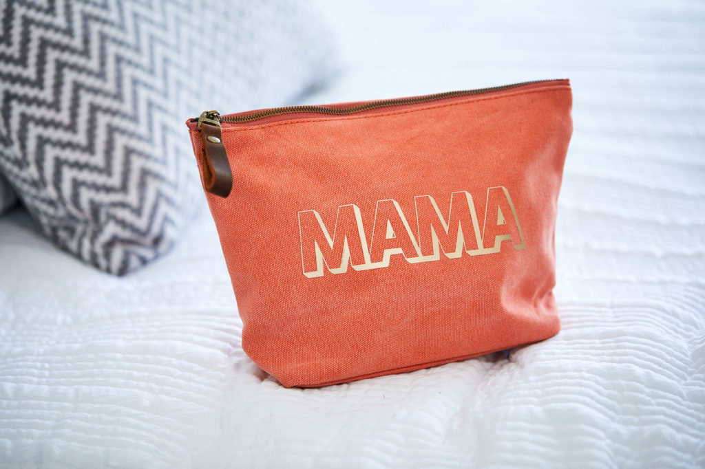 A Cricut DIY gift idea for Moms, "Mama" makeup bag.