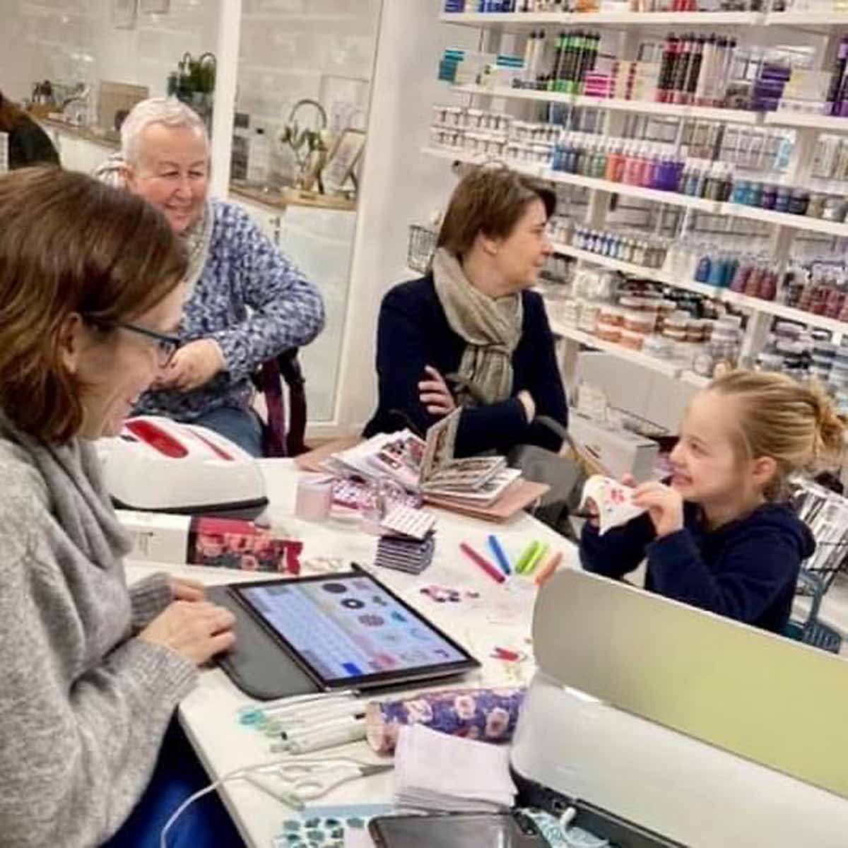 Tamara Tigchelaar at a Cricut event