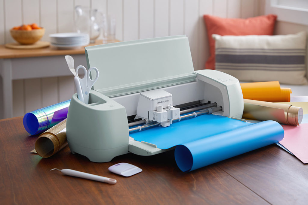 Which Cricut smart cutting machines are right for you? Cricut