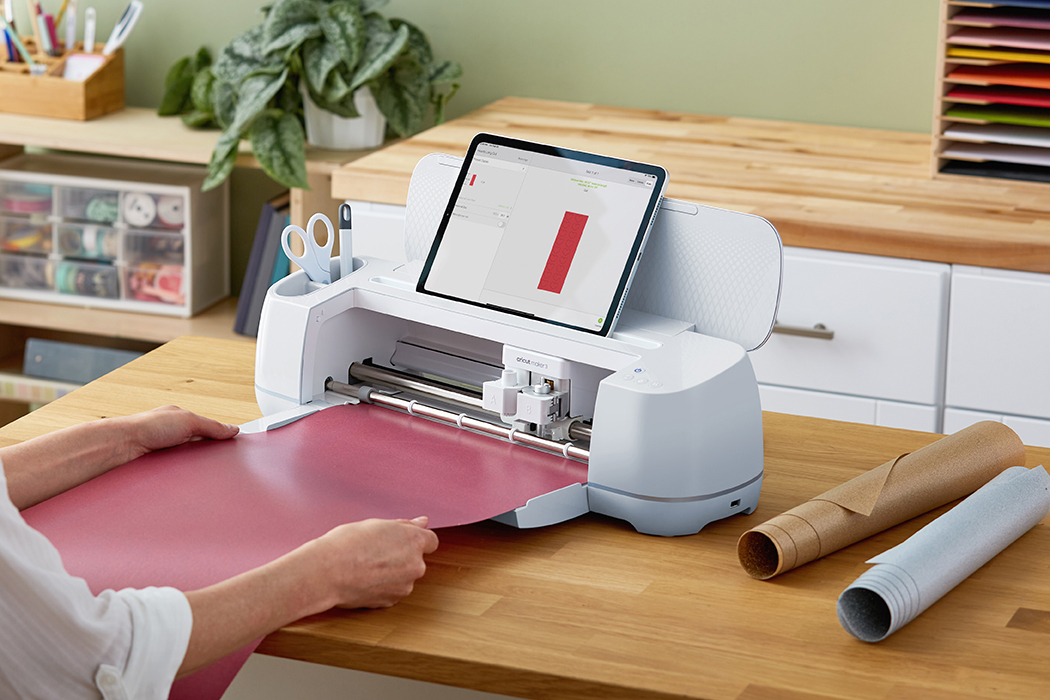 Cricut Maker 3 loading Smart Iron-On