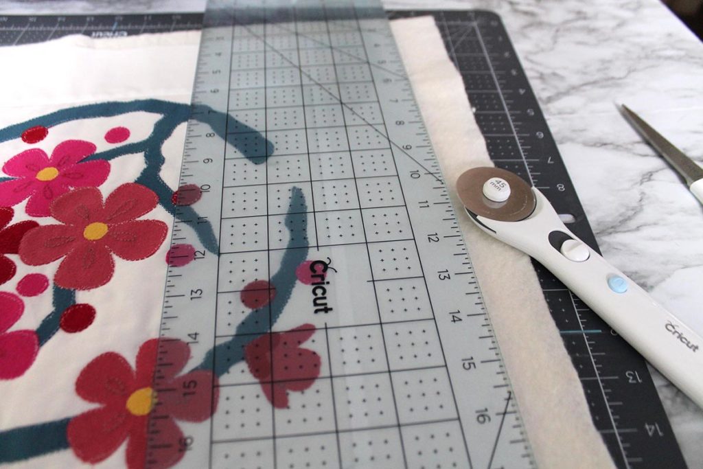 trim quilt block