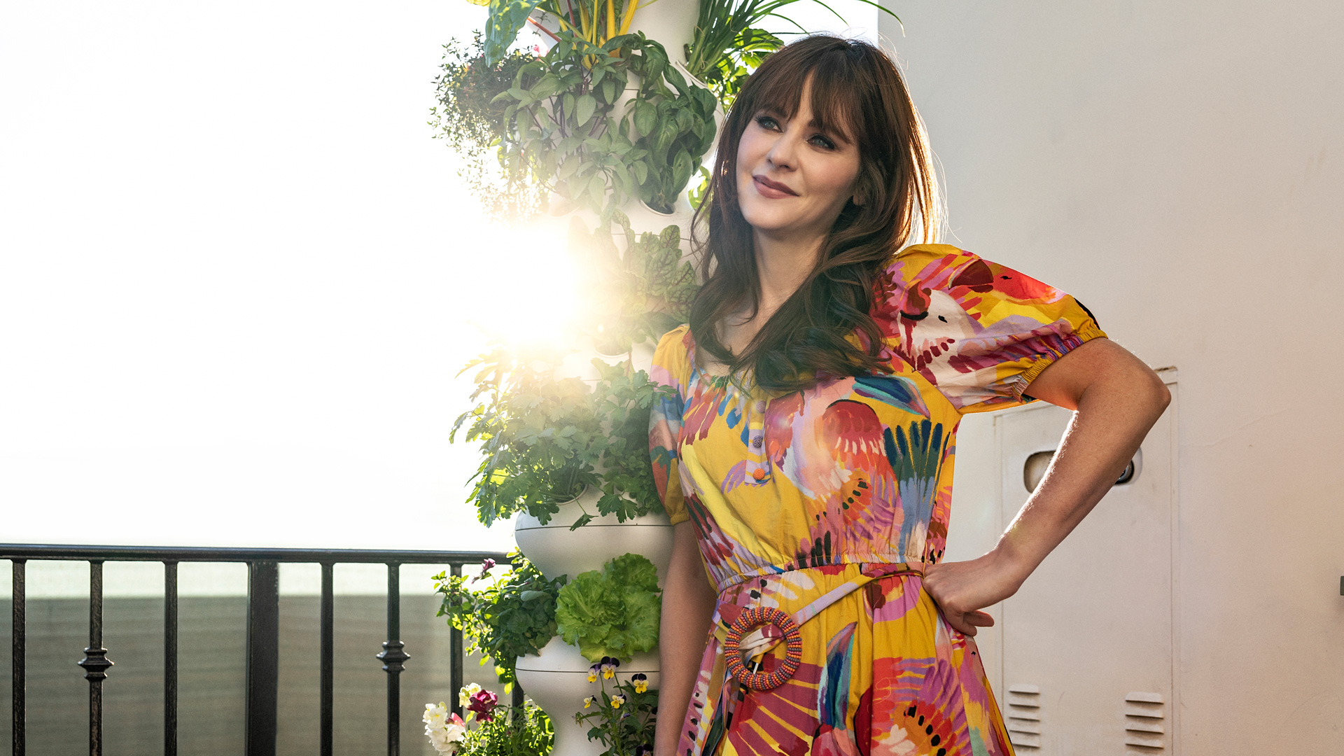 Zooey Deschanel's favorite holiday crafts Cricut