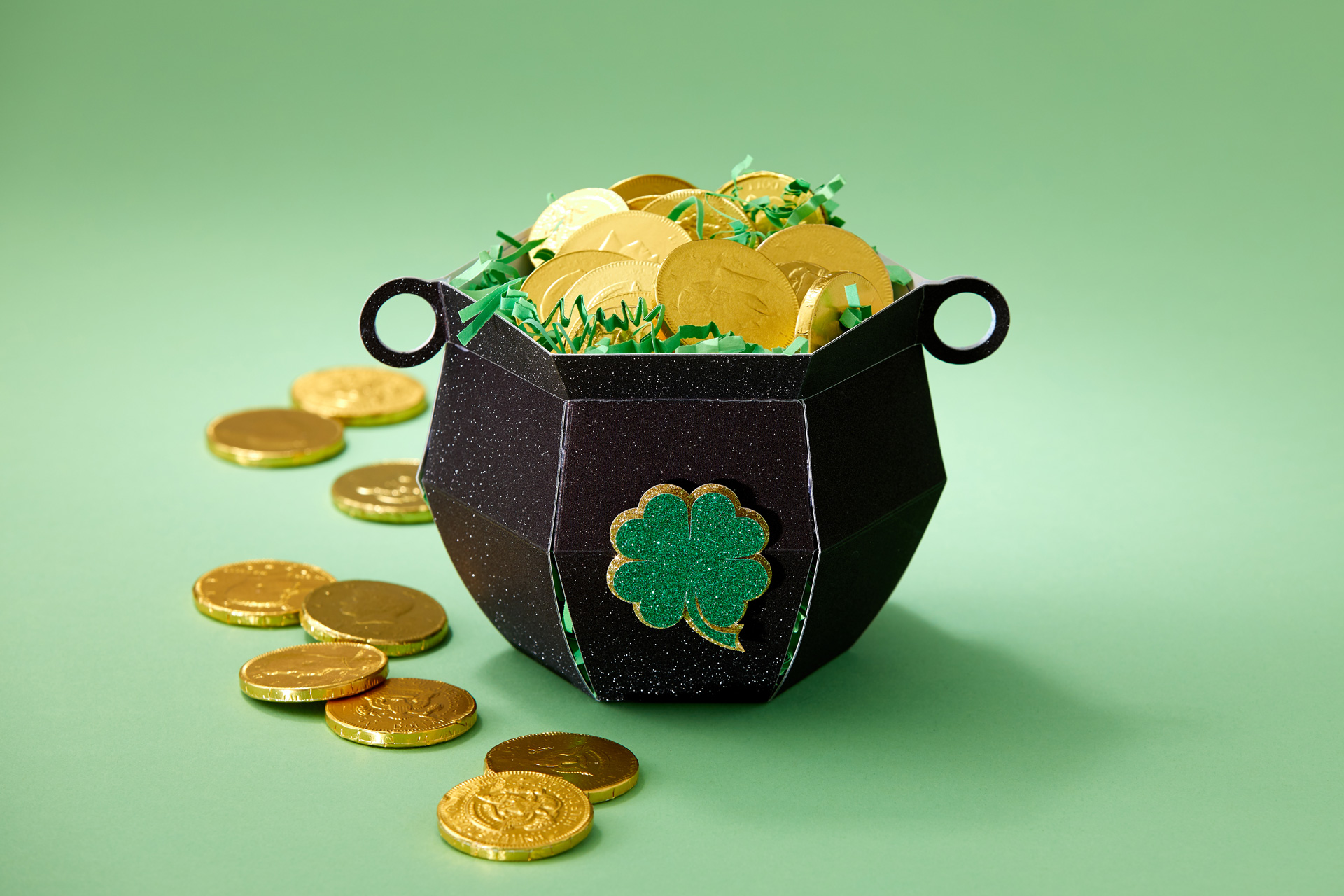 papercraft pot of chocolate gold coins made with Cricut