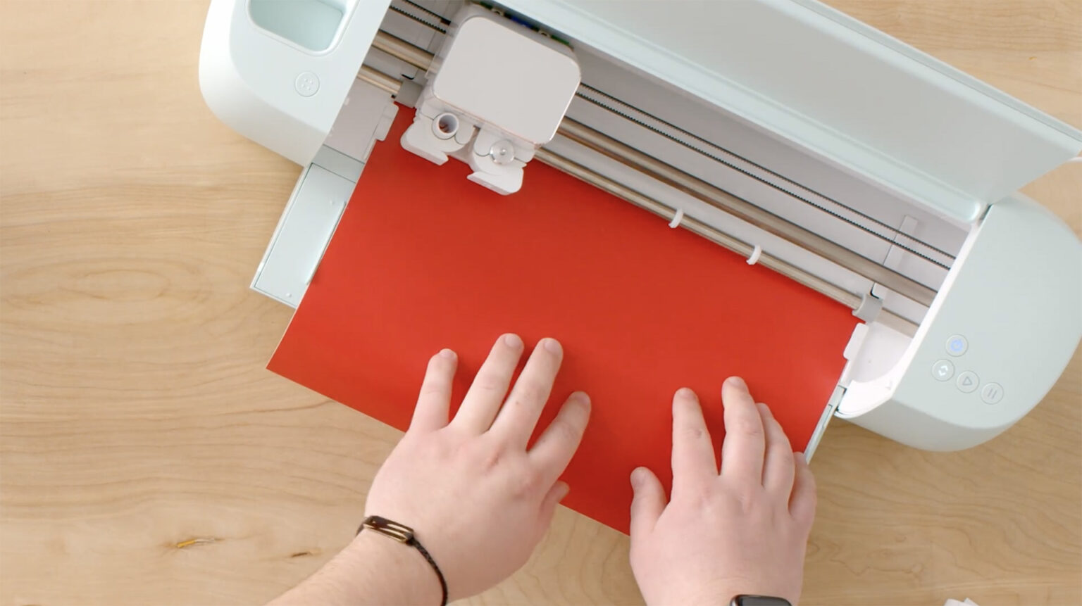 How to make custom decals with Cricut Cricut
