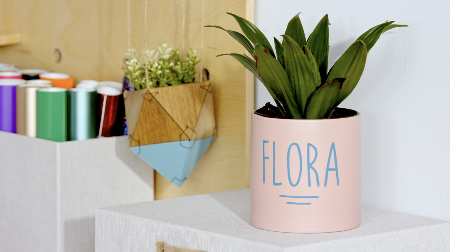 How to make floral pot stencils with Cricut Cricut